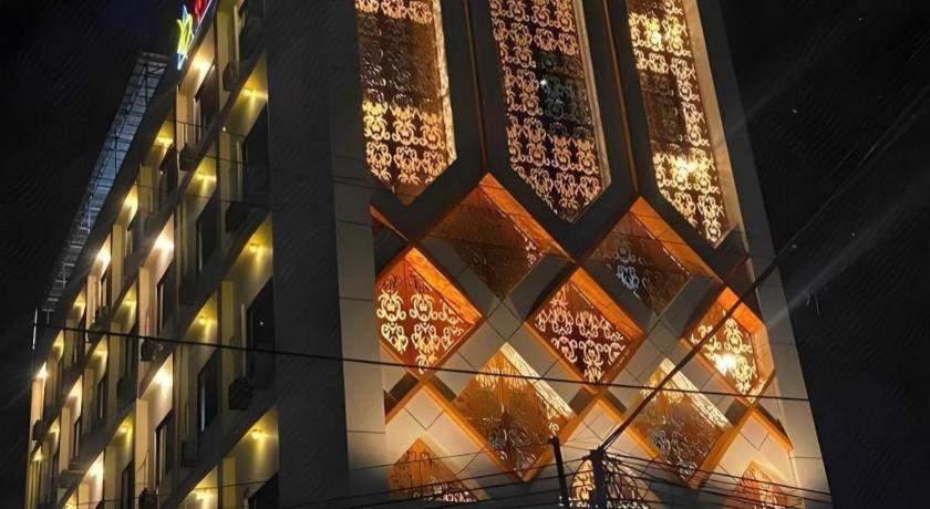 Hotel Dynasty Tarakan Exterior foto